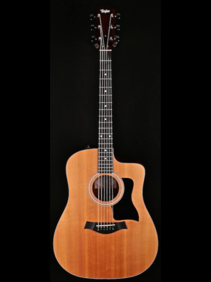 2015 110CE SOLID SPRUCE TOP NO CASE