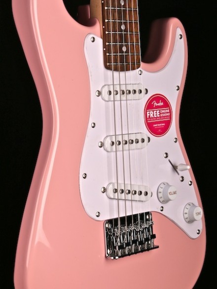 Squier Mini Stratocaster in Shell Pink