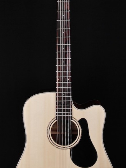 Regent Series Dreadnought with Cutaway and Preamp
