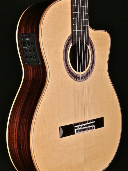 Classical Cutaway with Fishman Pickup System