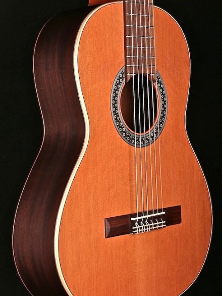 3/4 Size Classical with Solid Cedar Top