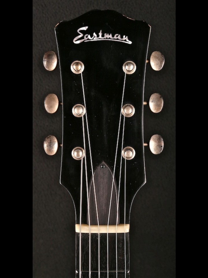 DOUBLE CUTAWAY SINGLE P-90 ANT IQUE CLASSIC FINISH