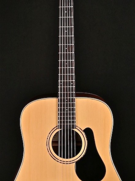 Regent Series Dreadnought with Mahogany and Spruce