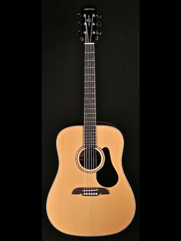 Regent Series Dreadnought with Mahogany and Spruce