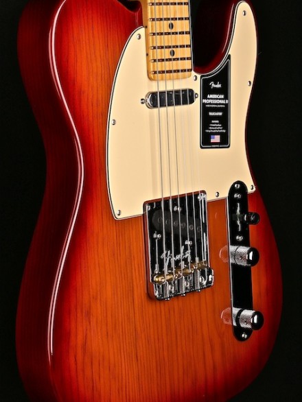 AMERICAN PRO II TELE SIENNA SU NBURST