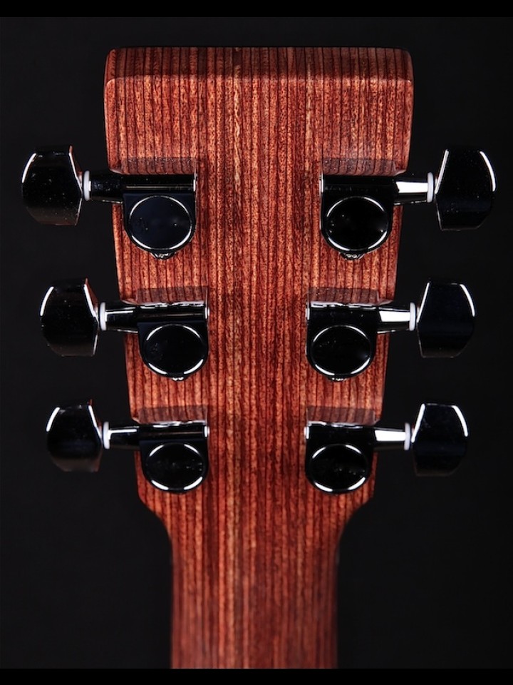 LX1 SOLID TOP TRAVEL GUITAR W/ PICKUP