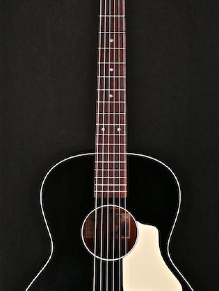 '30s Era Acoustic with Jet Black Finish