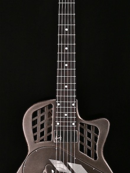 14-Fret Tricone Thinbody Cutaway Reso-Phonic
