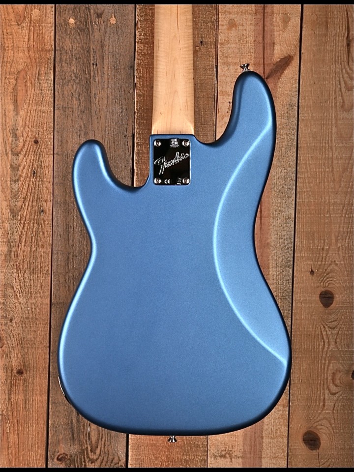 blue fender bass guitar