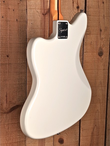 Maple Street Guitars | Fender