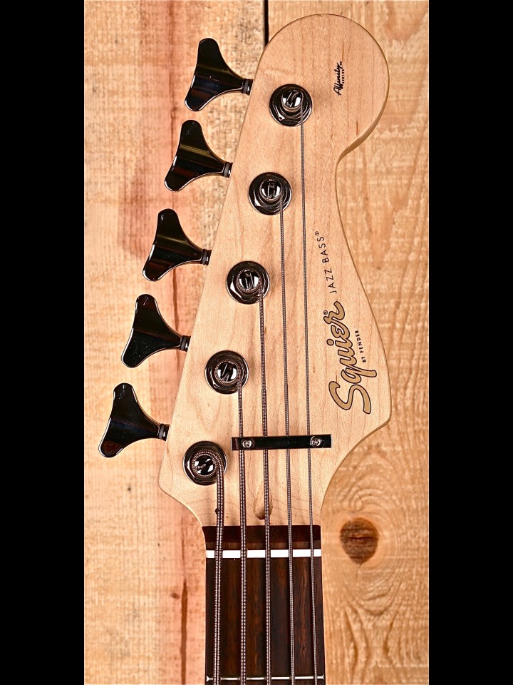 Maple Street Guitars | Bass